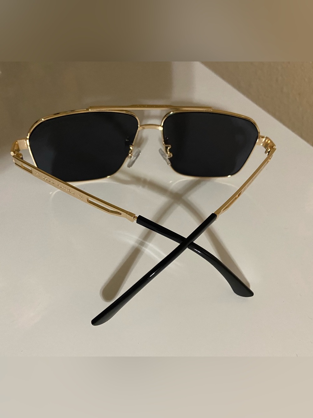 Louis Vuitton Gold Frame Black Lens Men's Sunglasses